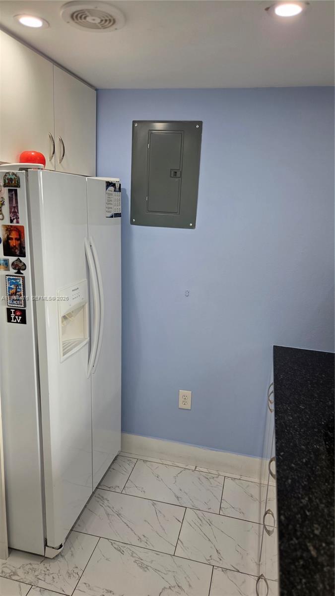 LIME BAY 8 CONDO - Residential