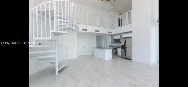 888 Biscayne Blvd 906