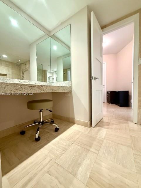 TOWERS OF KEY BISCAYNE CO - Residential Lease