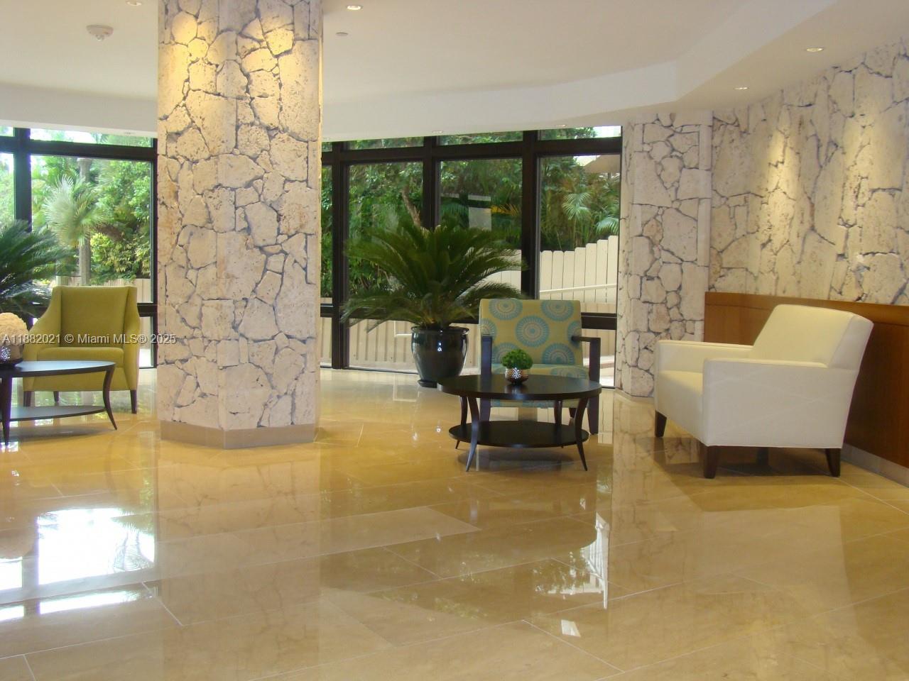 TOWERS OF KEY BISCAYNE CO - Residential Lease