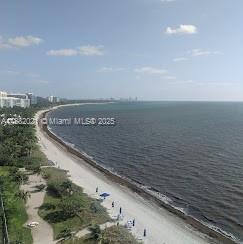 TOWERS OF KEY BISCAYNE CO - Residential Lease