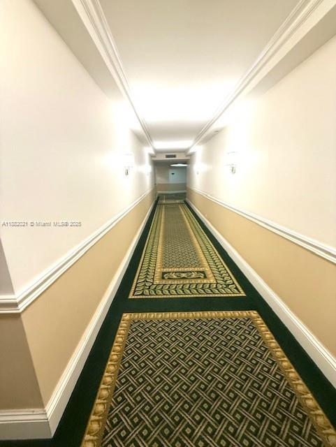 TOWERS OF KEY BISCAYNE CO - Residential Lease