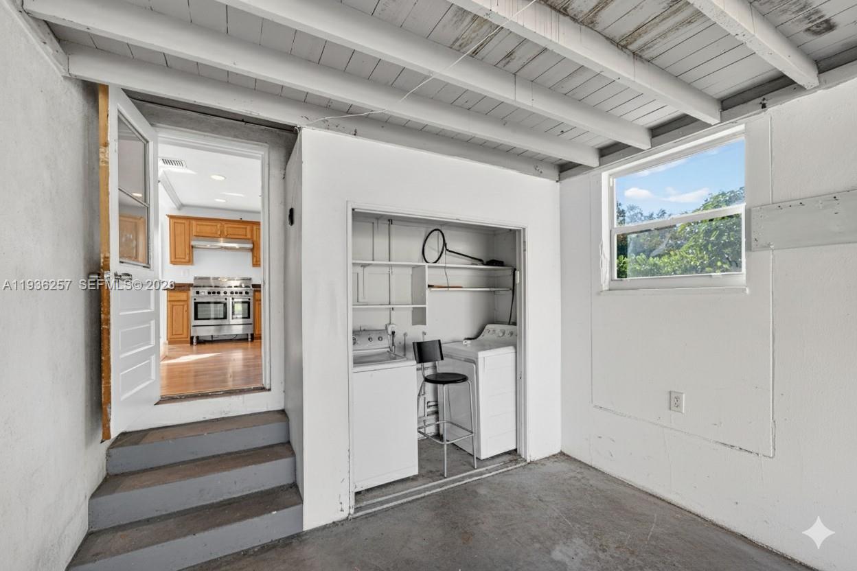 SUNSET TRAILS NO 2 - Residential