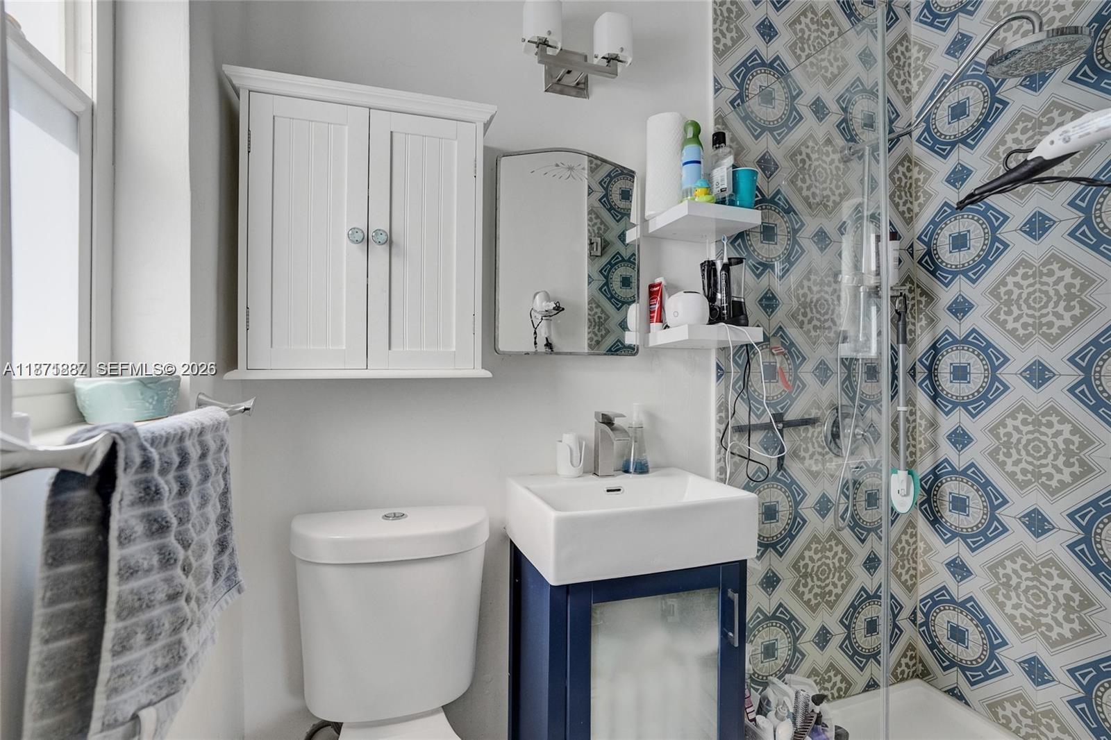 MIAMI SHORES SEC 1 AMD - Residential