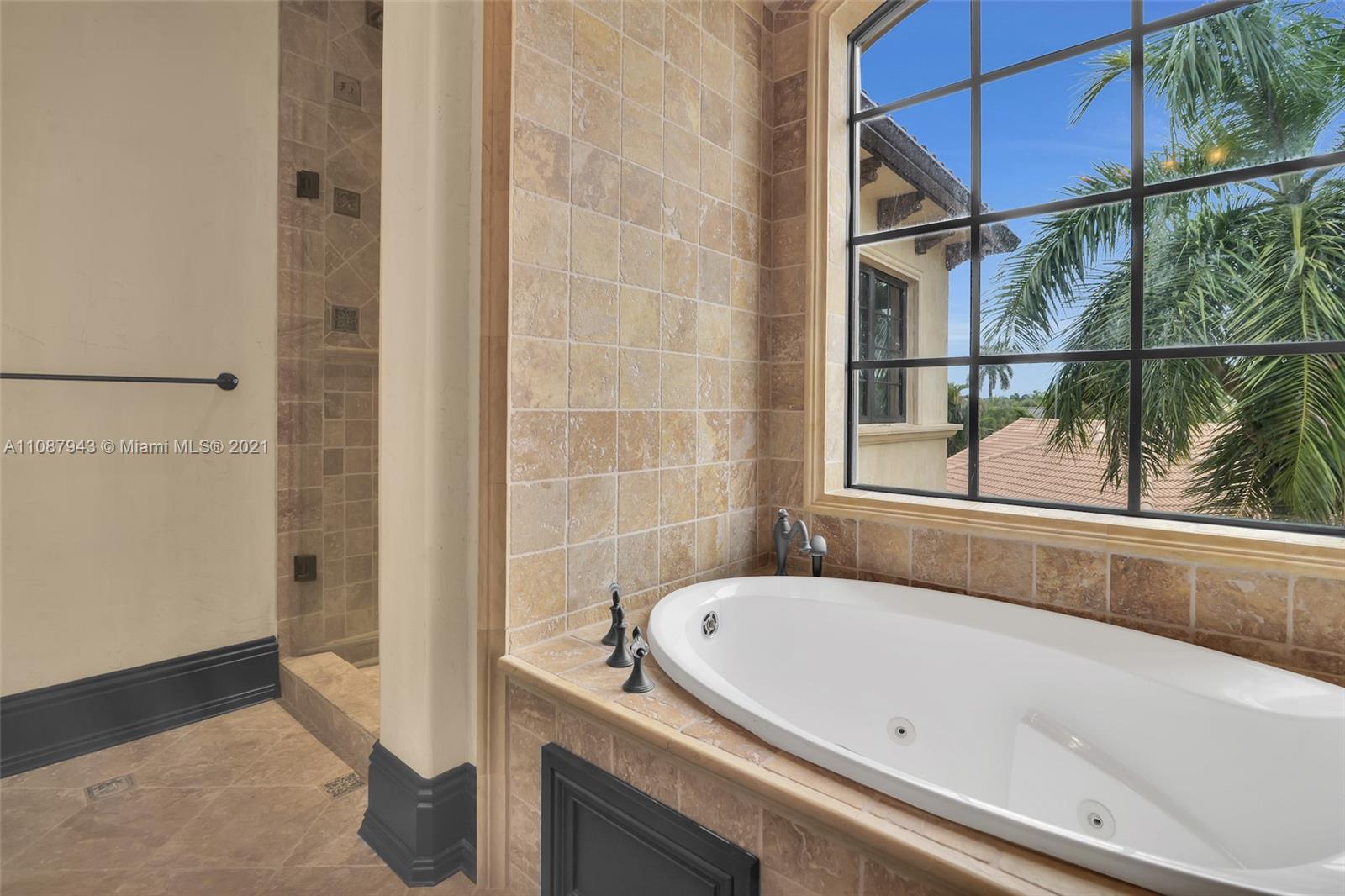 ST ANDREWS COUNTRY CLUB 2 - Residential