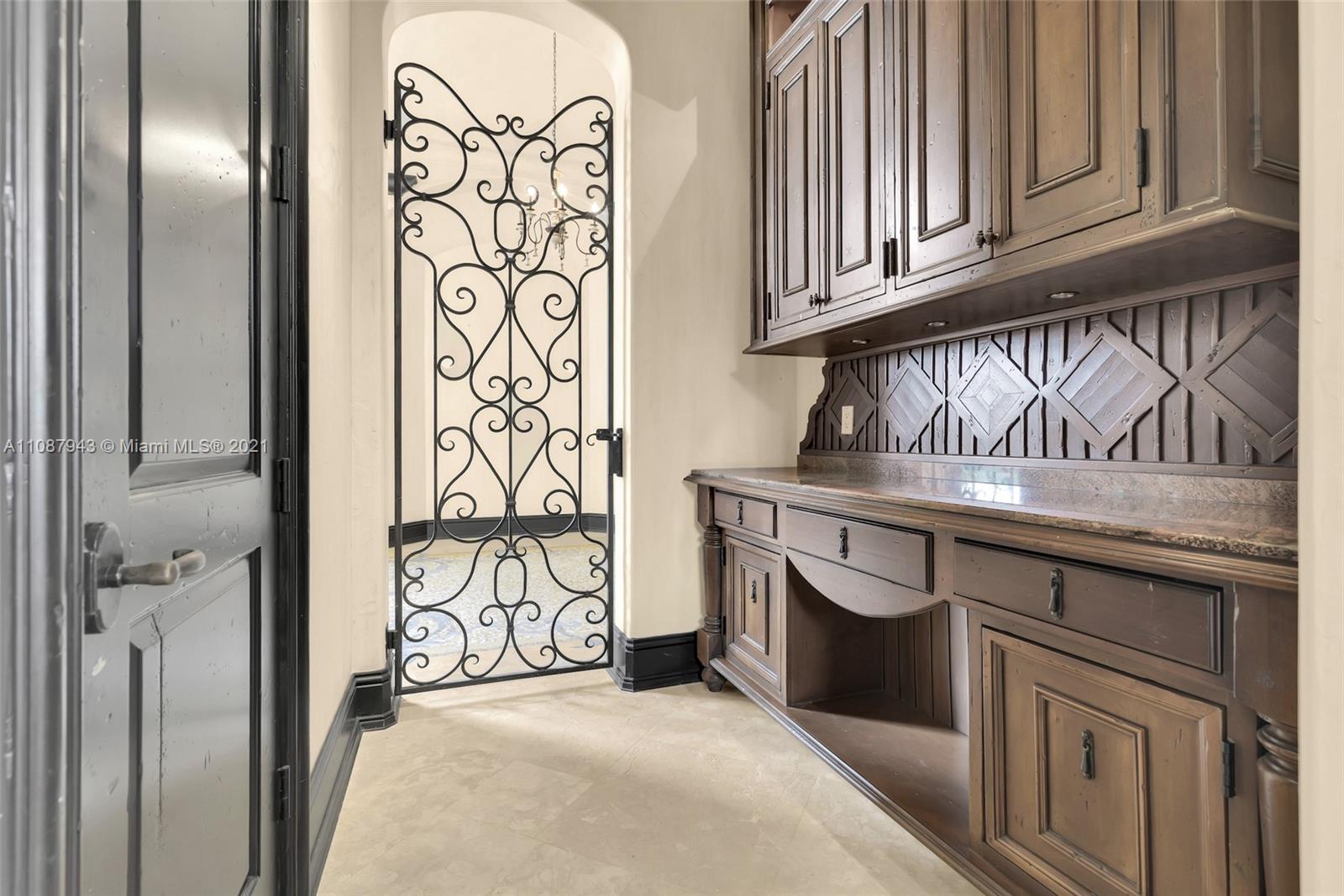 ST ANDREWS COUNTRY CLUB 2 - Residential