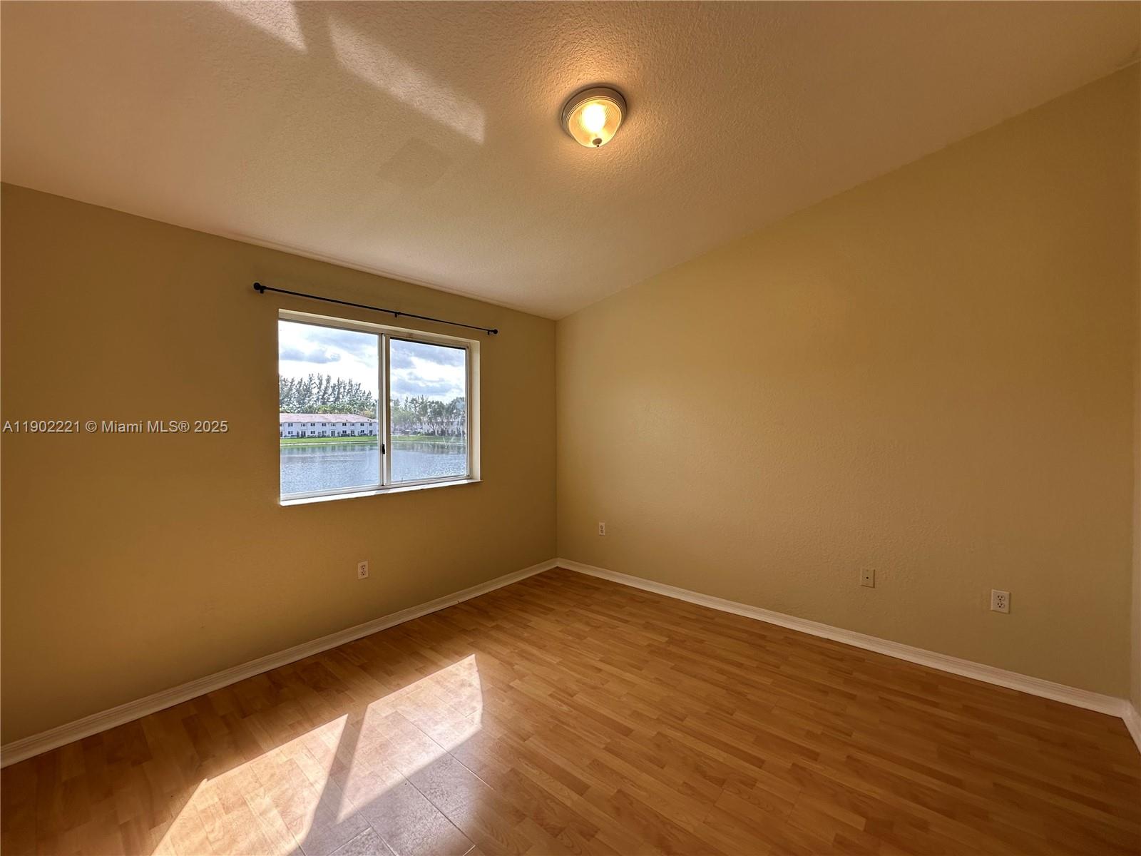 VENETIA GARDENS SOUTH CON - Residential Lease