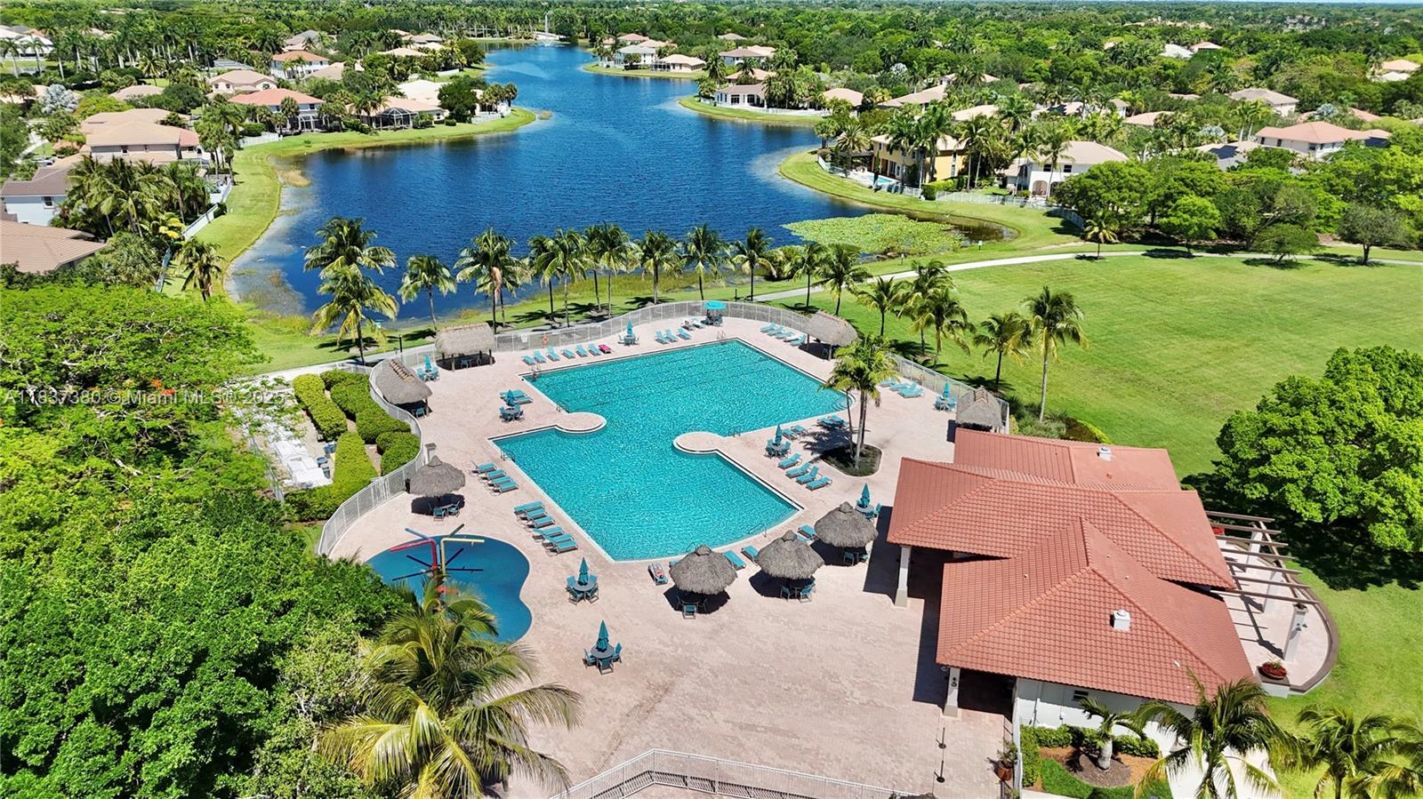 4454 Mahogany Ridge Dr