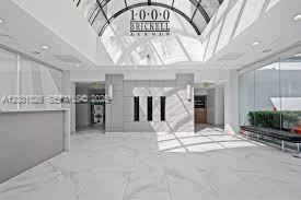 1000 Brickell Ave 11A