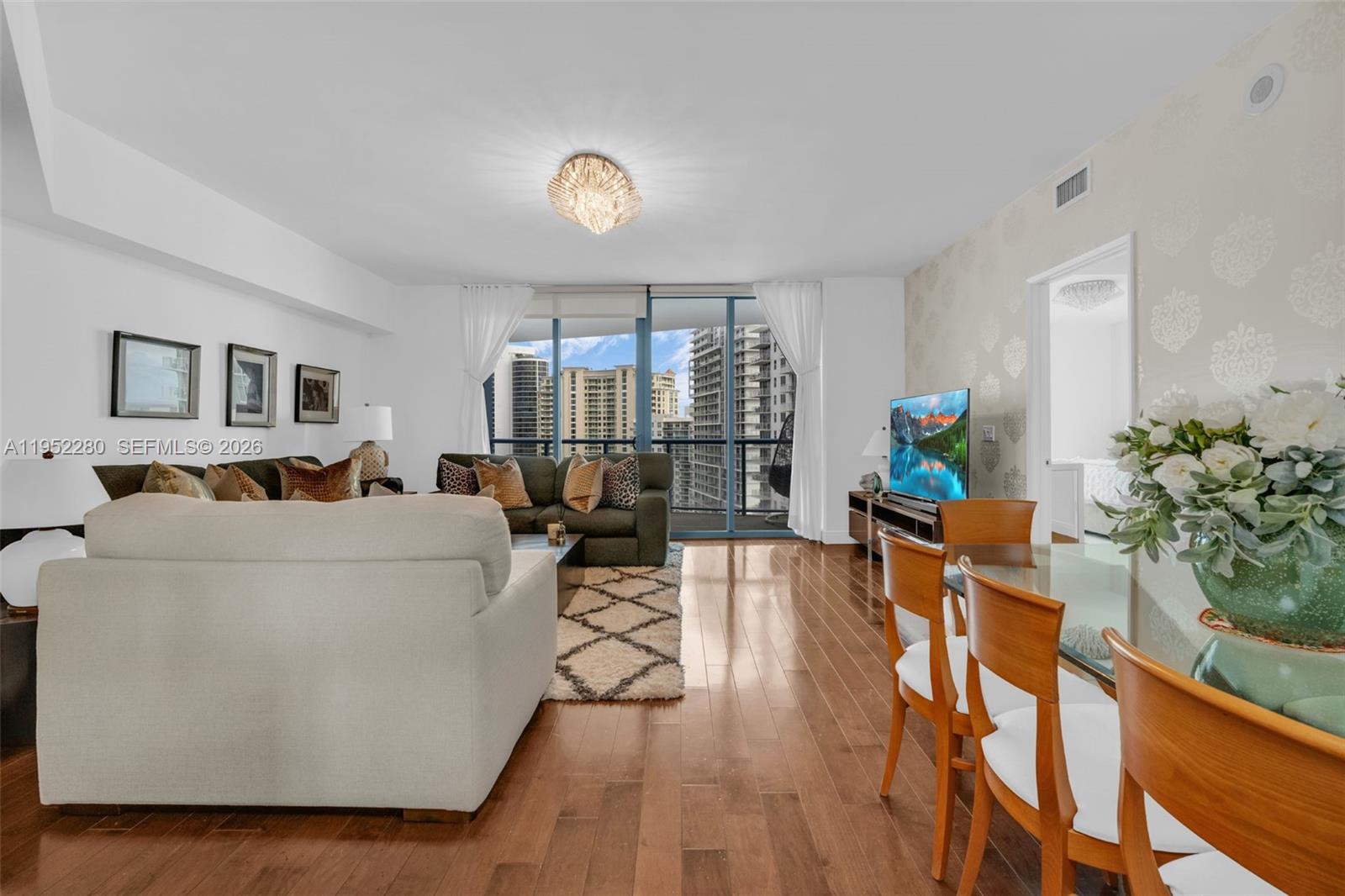 LAS OLAS RIVER HOUSE COND - Residential