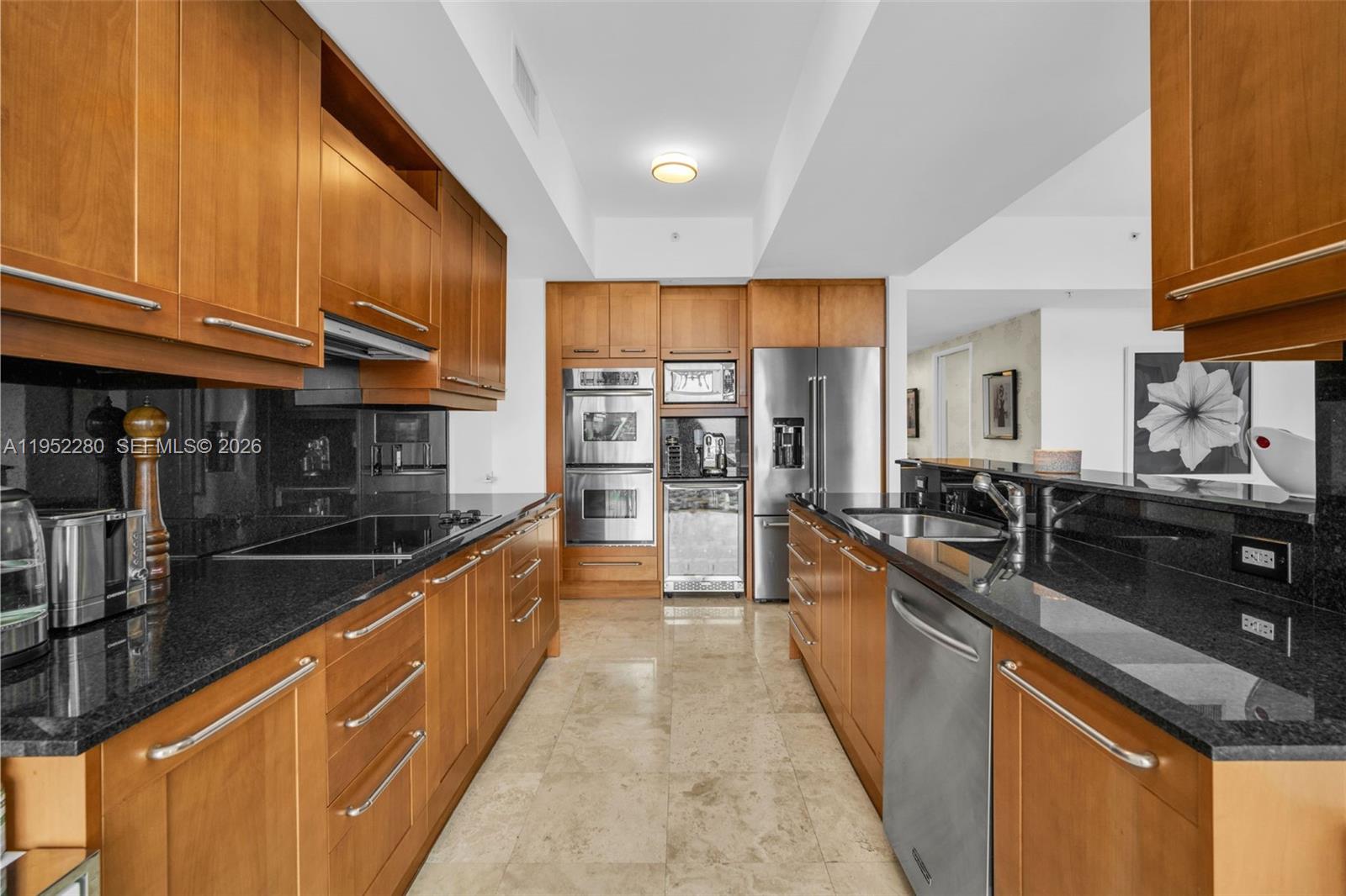 LAS OLAS RIVER HOUSE COND - Residential