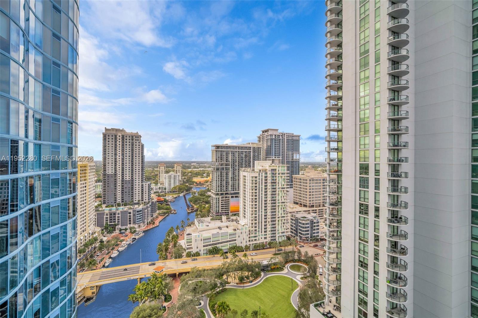 LAS OLAS RIVER HOUSE COND - Residential