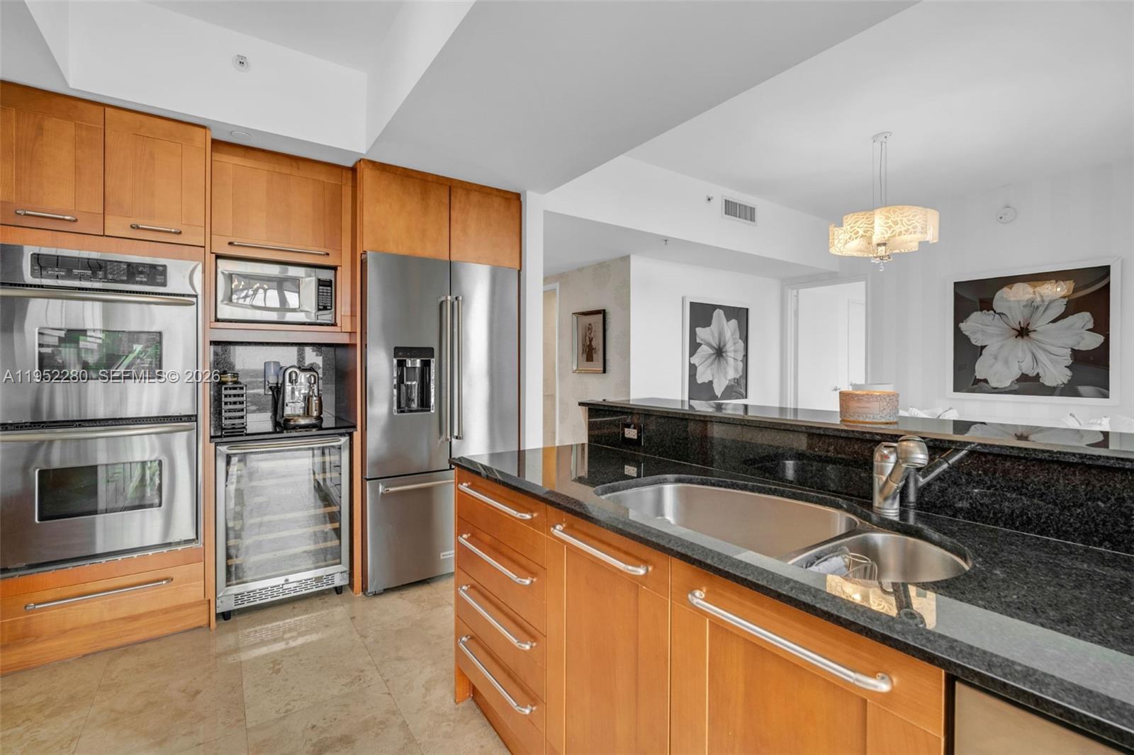 LAS OLAS RIVER HOUSE COND - Residential