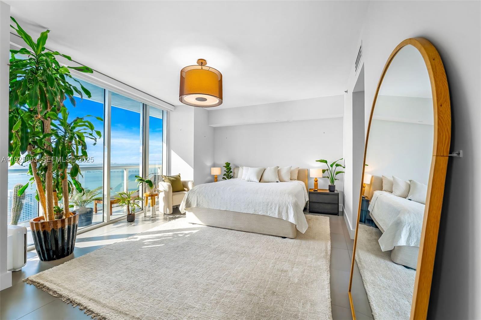 ICONBRICKELL CONDO NO 1 - Residential