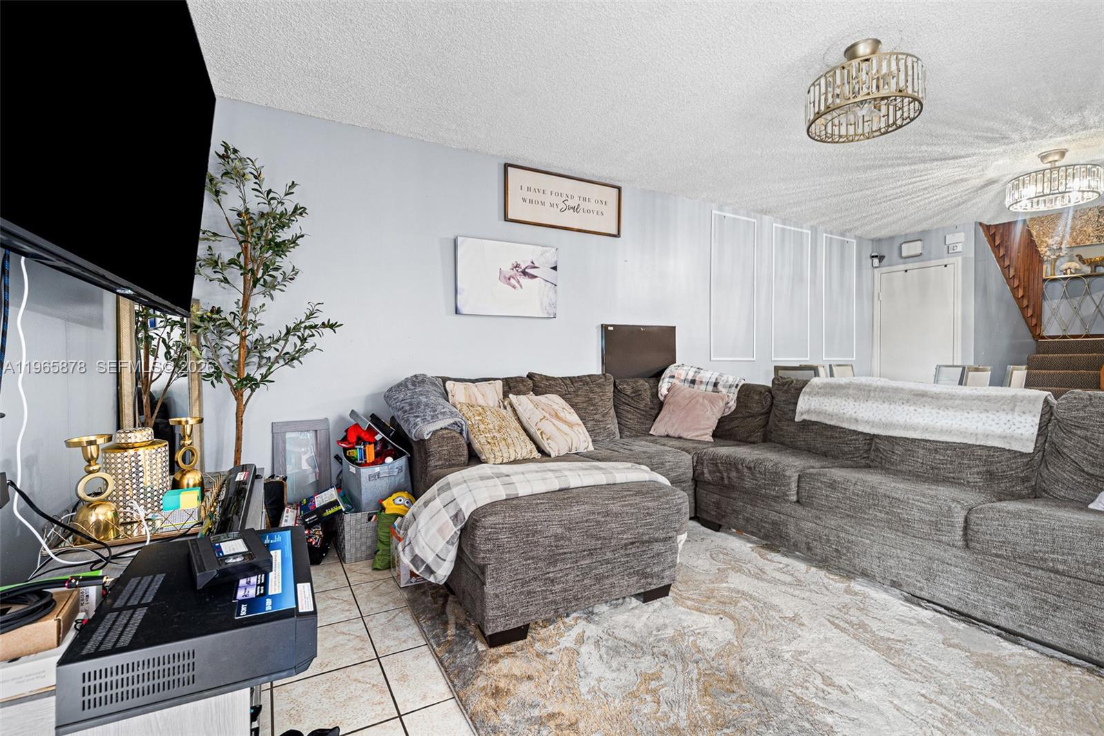 SEVEN SPRINGS 2 - Residential