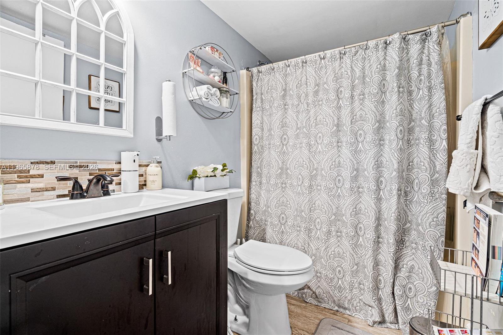 SEVEN SPRINGS 2 - Residential