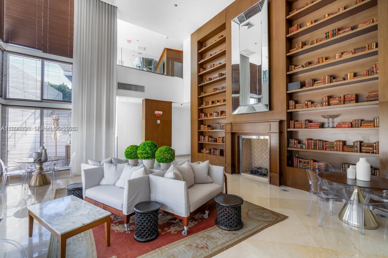 ICON CONDO - Residential