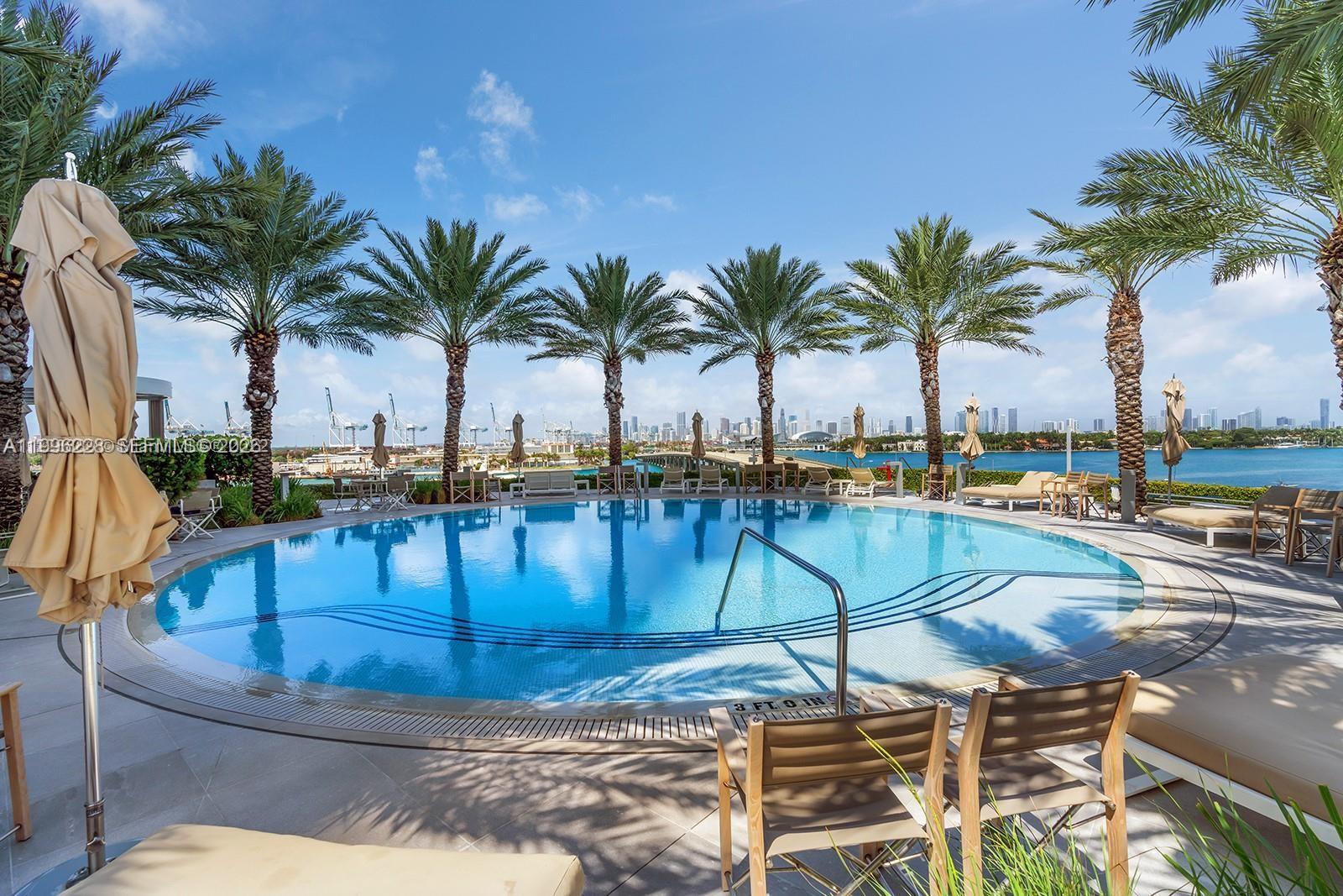 ICON CONDO - Residential