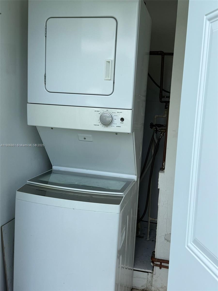 GOLDEN SHORES OCEAN BLVD - Residential Lease