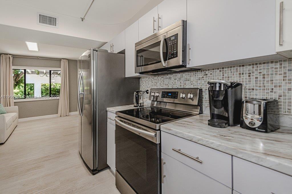 GOLDEN SHORES OCEAN BLVD - Residential Lease