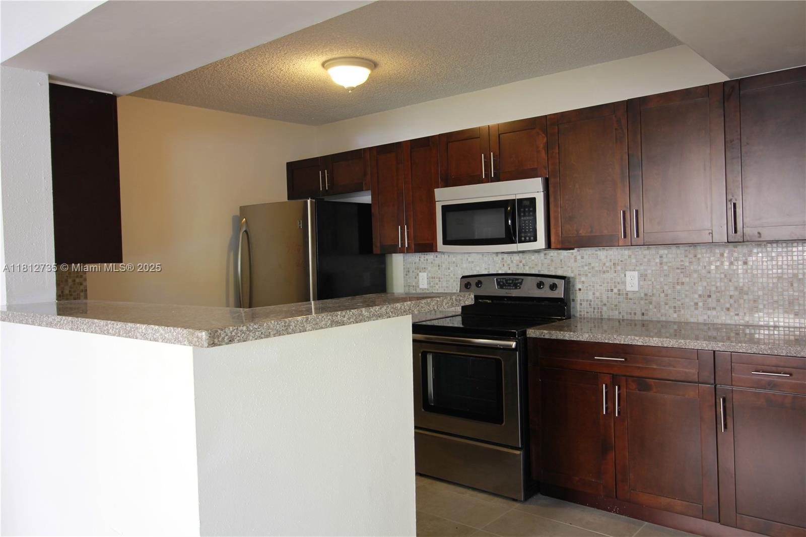 CORAL CLUB GARDEN VILLAS - Residential Lease