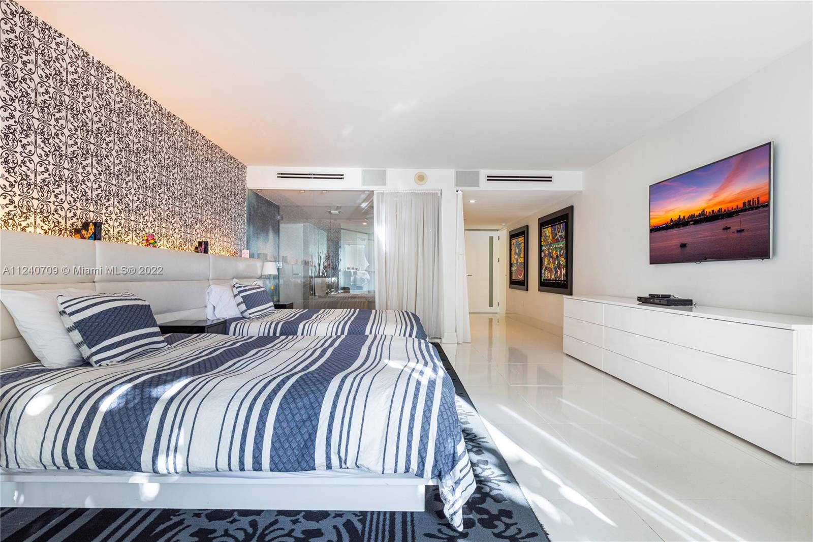 1100 WEST CONDO - Residential