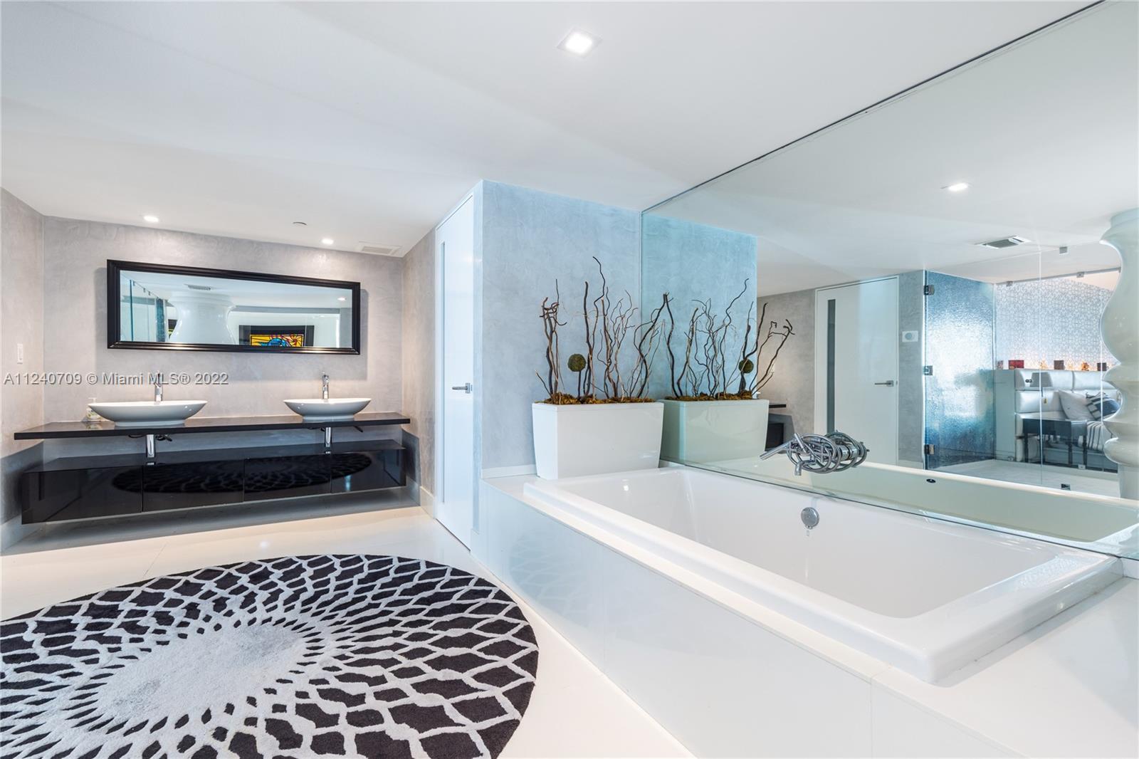 1100 WEST CONDO - Residential