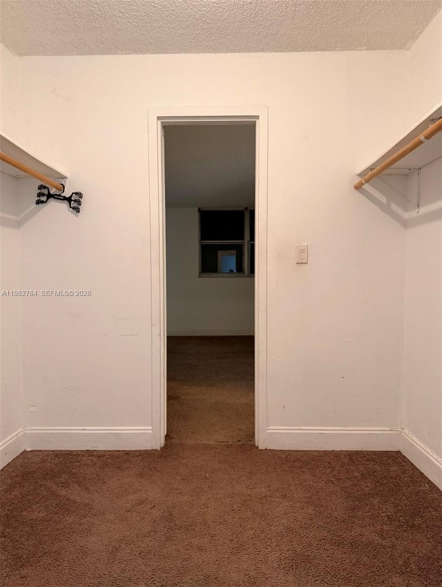 BAYVIEW PALMS CONDO - Residential Lease