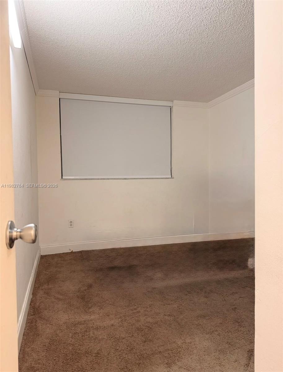 BAYVIEW PALMS CONDO - Residential Lease