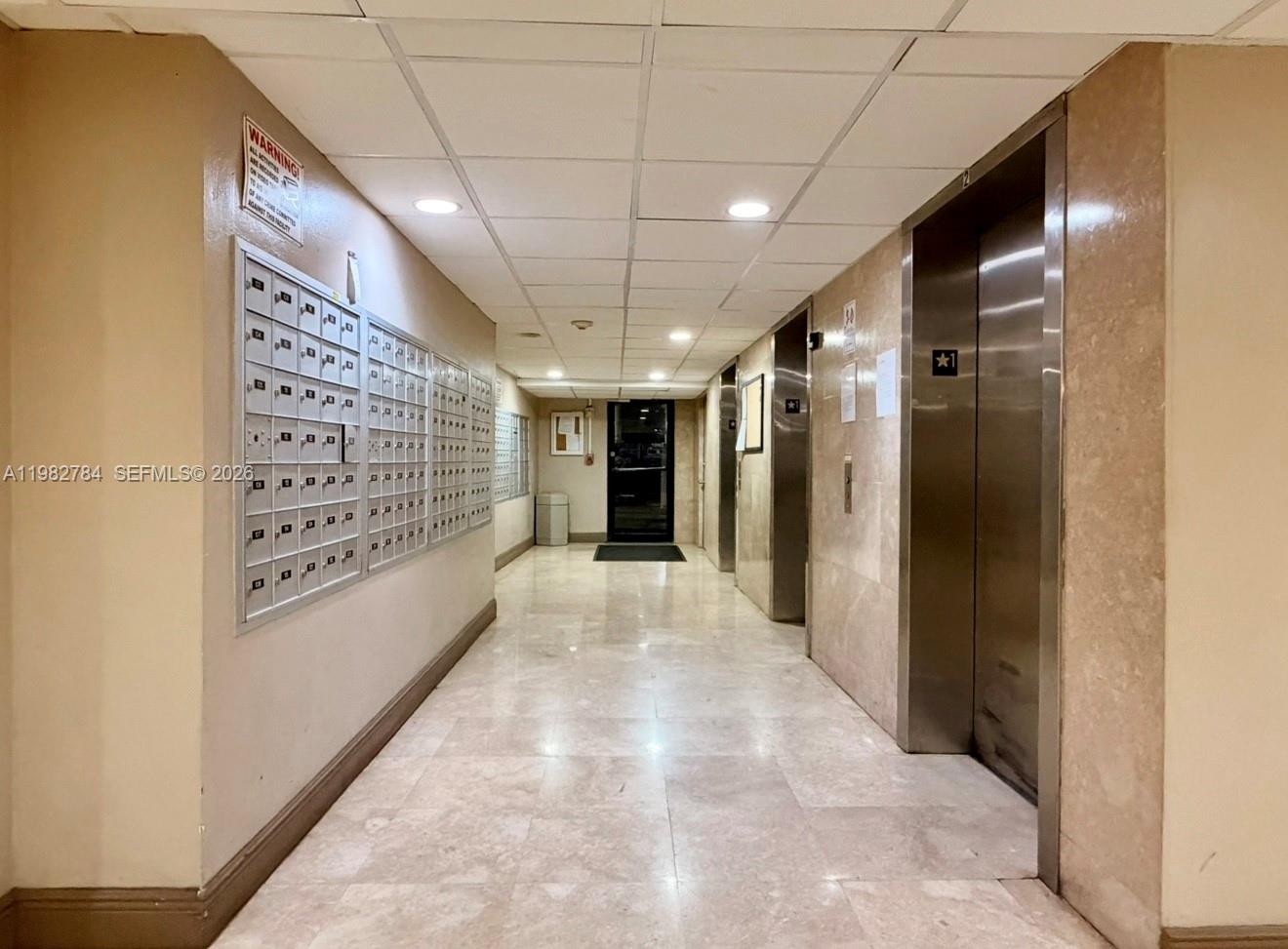 BAYVIEW PALMS CONDO - Residential Lease