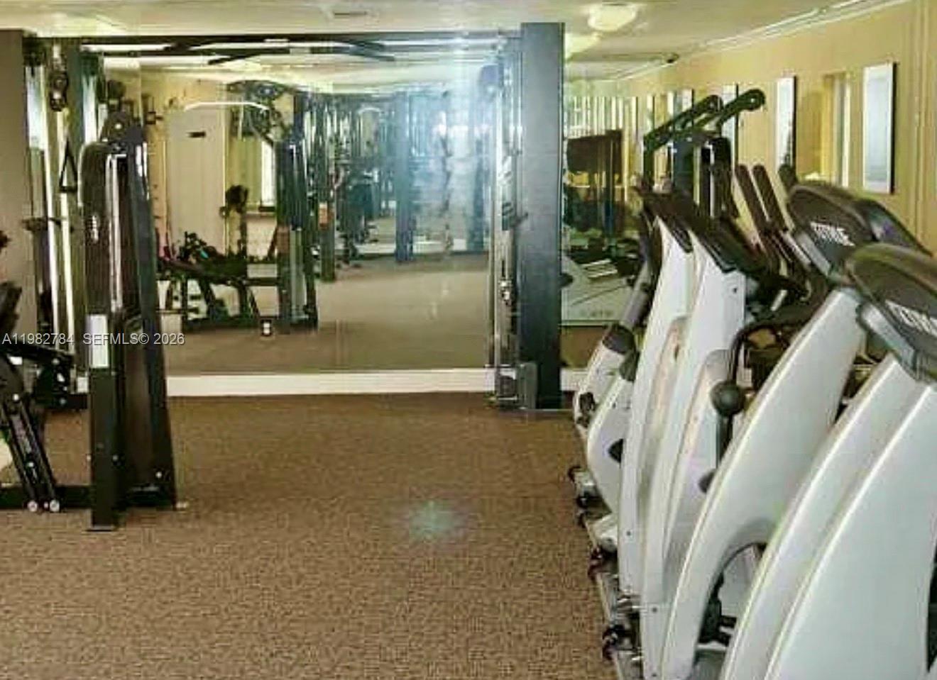 BAYVIEW PALMS CONDO - Residential Lease