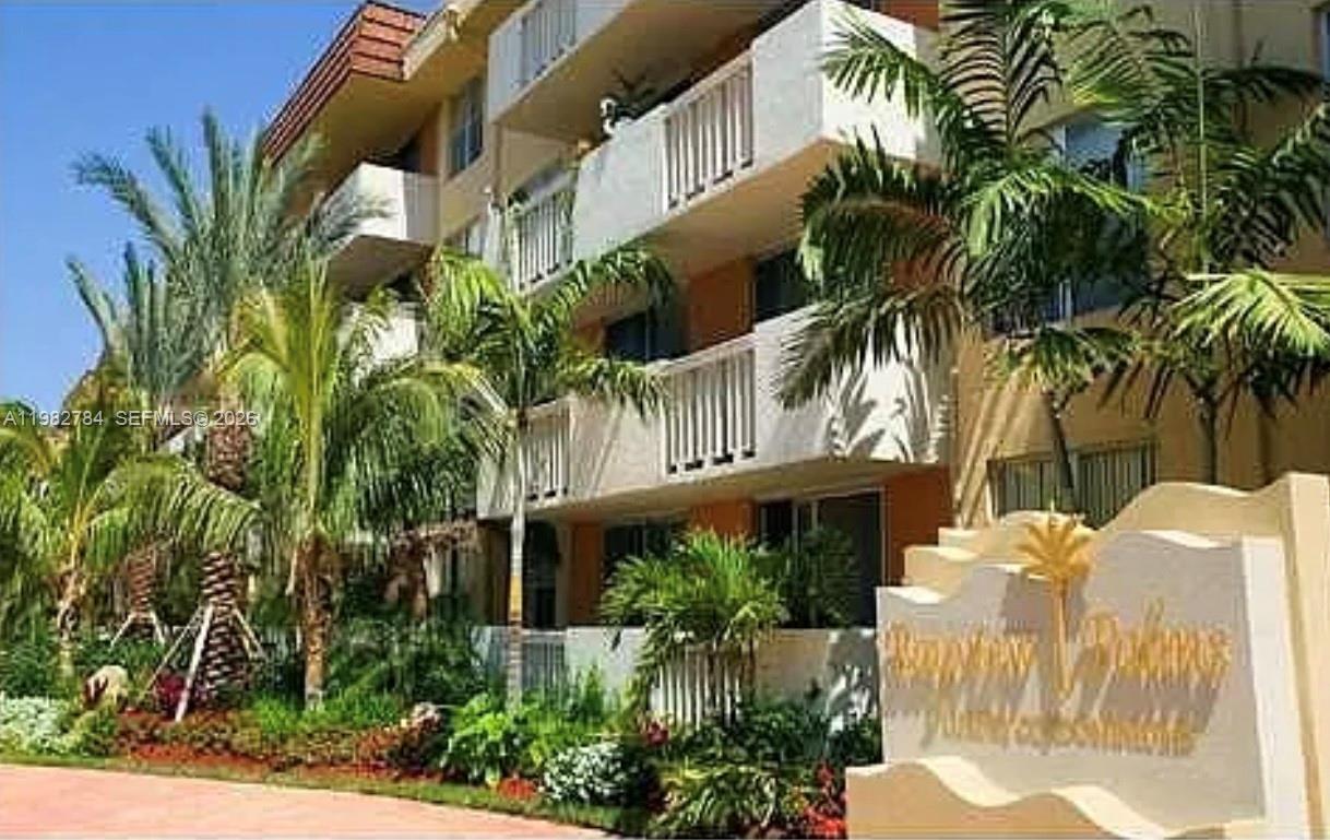 BAYVIEW PALMS CONDO - Residential Lease