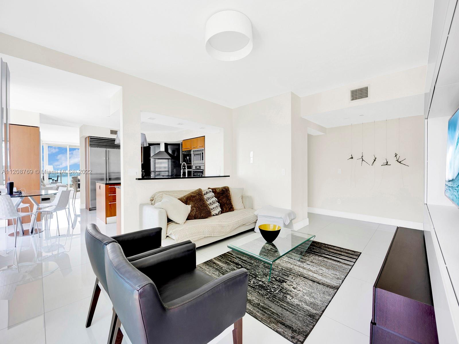 JADE RESIDENCES AT BRICKE - Residential