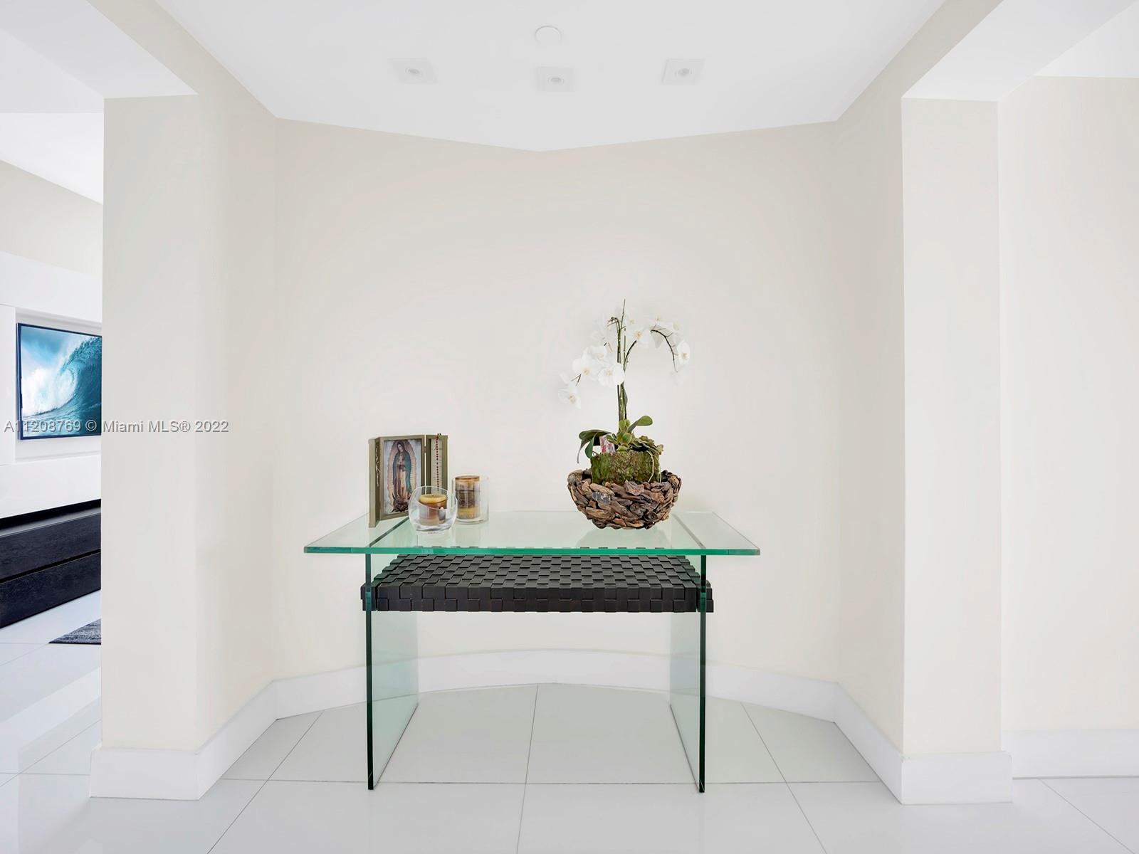 JADE RESIDENCES AT BRICKE - Residential