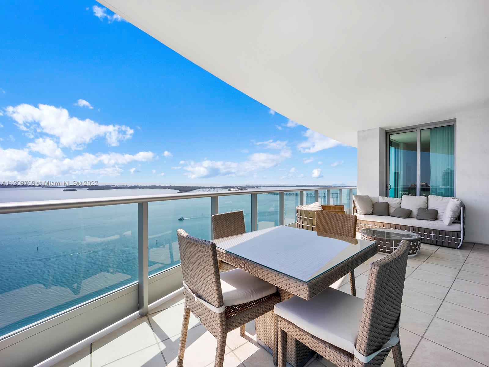 JADE RESIDENCES AT BRICKE - Residential