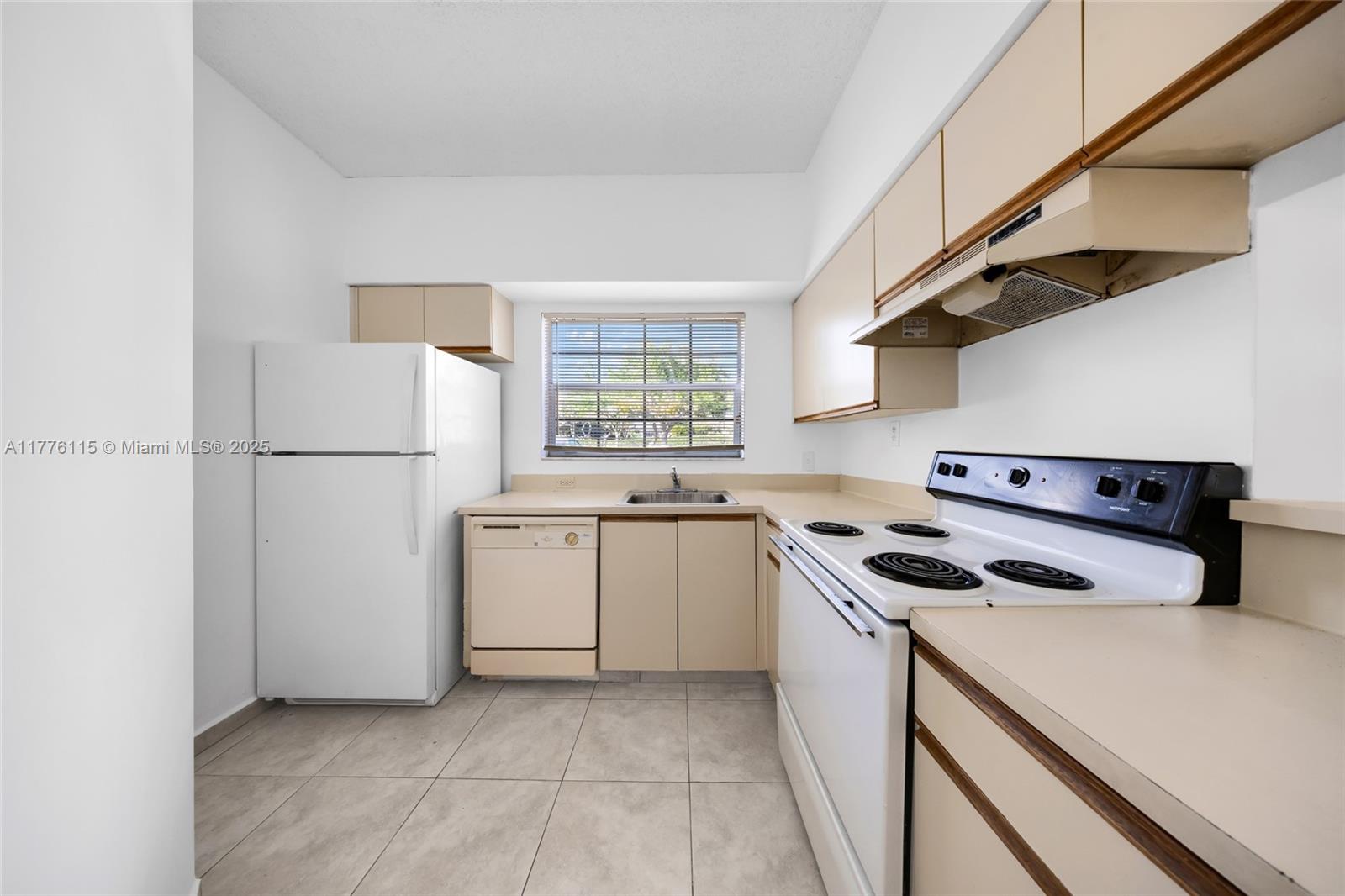 WATERS EDGE AT DEERFIELD - Residential