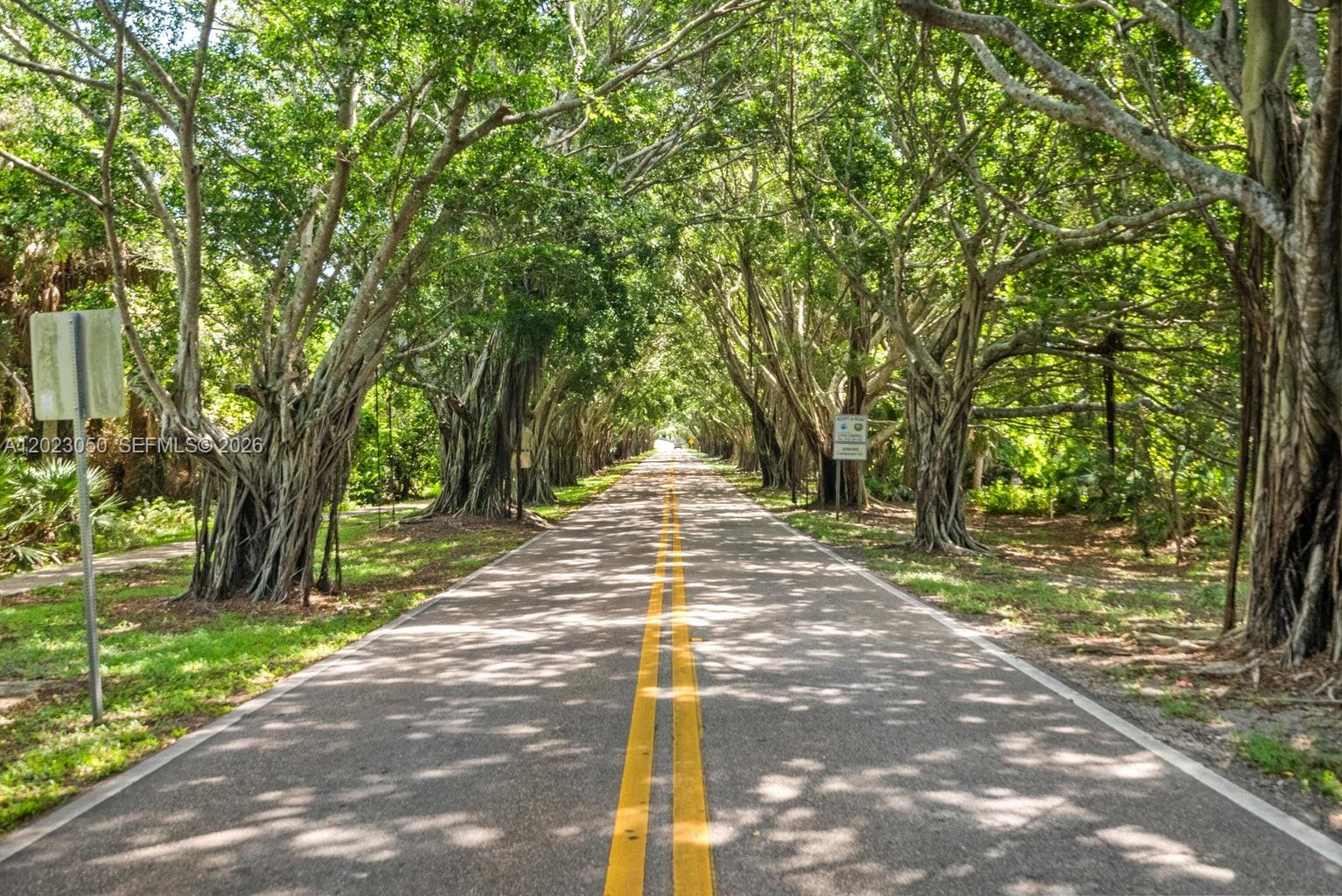 NORTH HOBE SOUND SHORES - Residential