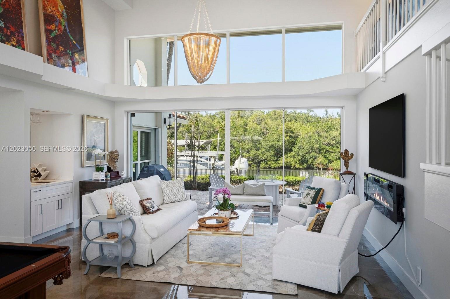 NORTH HOBE SOUND SHORES - Residential