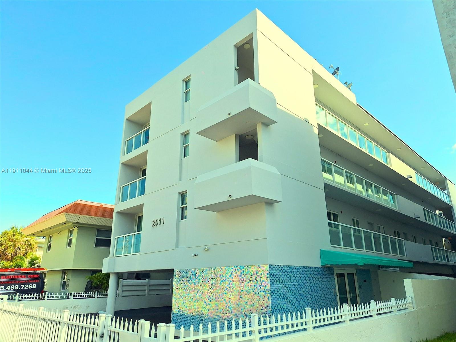 ISLE OF NORMANDY-MIAMI VI - Residential Lease