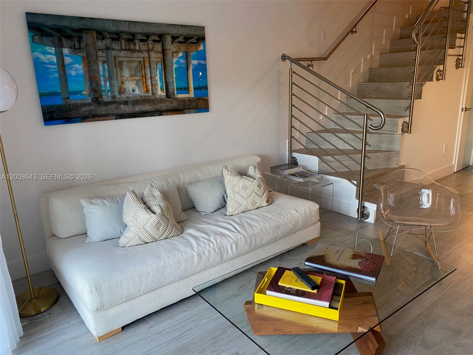 881 Ocean Dr TH12