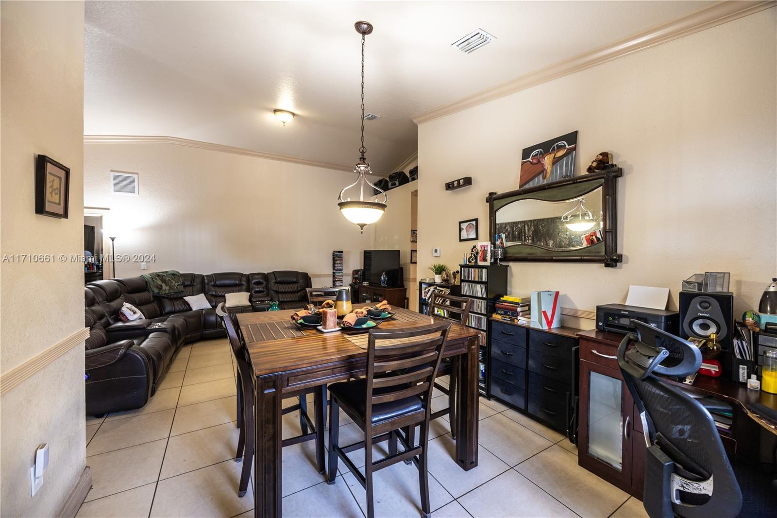 ORANGE HEIGHTS - Residential