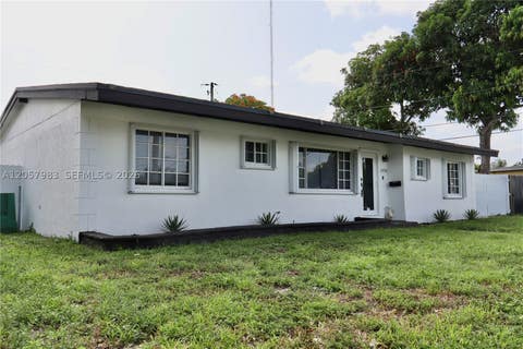 Photo of 19730 NW 3rd Ct, Miami Gardens, FL 33169 (MLS # A12057983)