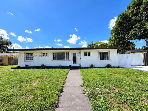 Photo of 19730 NW 3rd Ct, Miami Gardens, FL 33169 (MLS # A12057983)