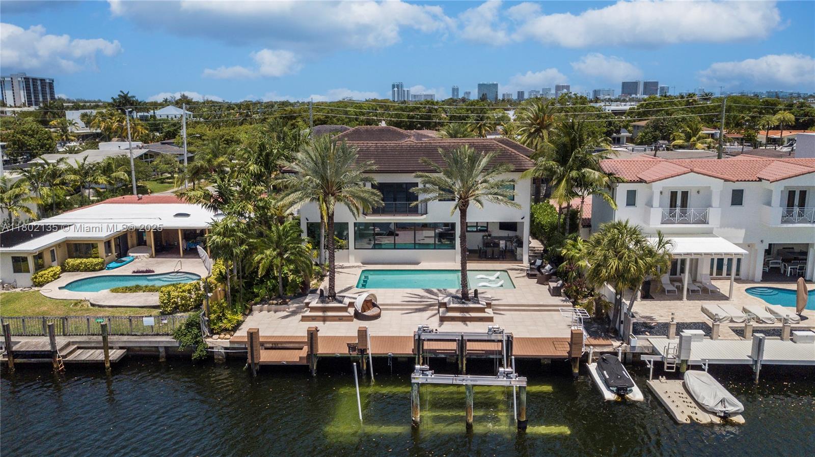 CORONADO HARBOR - Residential