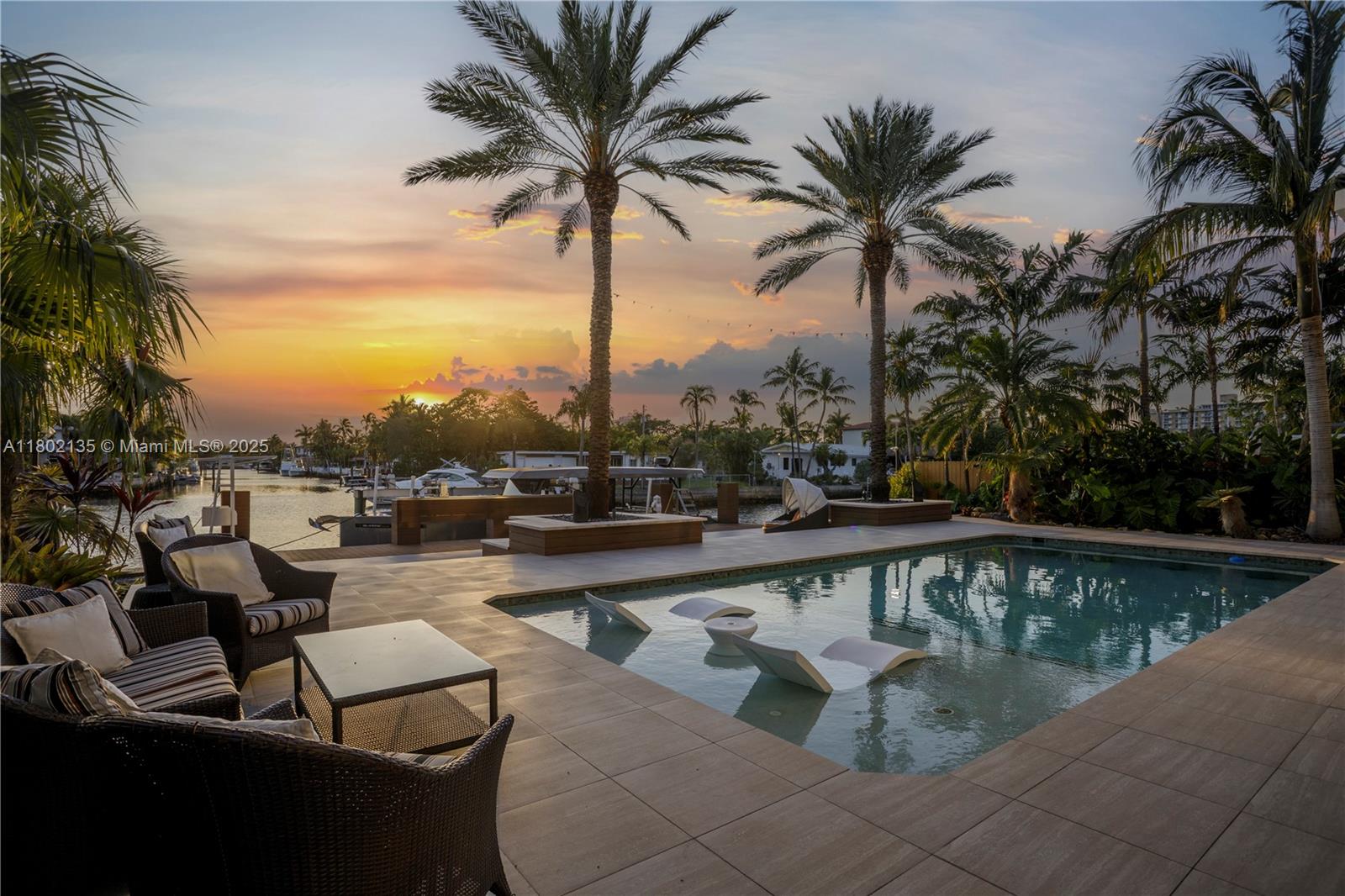 CORONADO HARBOR - Residential