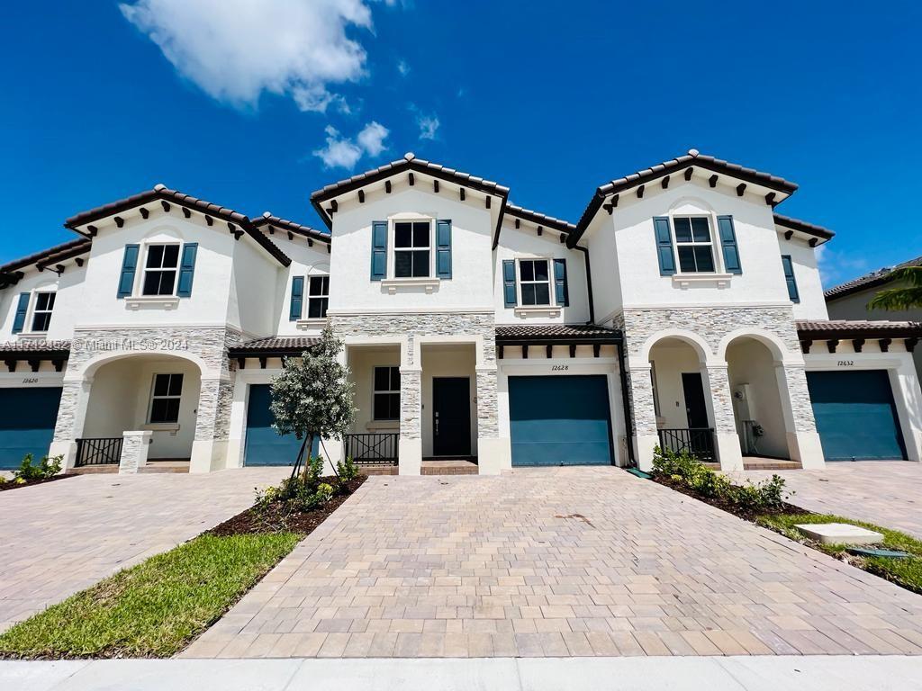 Rental Property at 12628 Nw 23rd Pl 12628, Miami, Broward County, Florida - Bedrooms: 4 
Bathrooms: 3  - $3,800 MO.