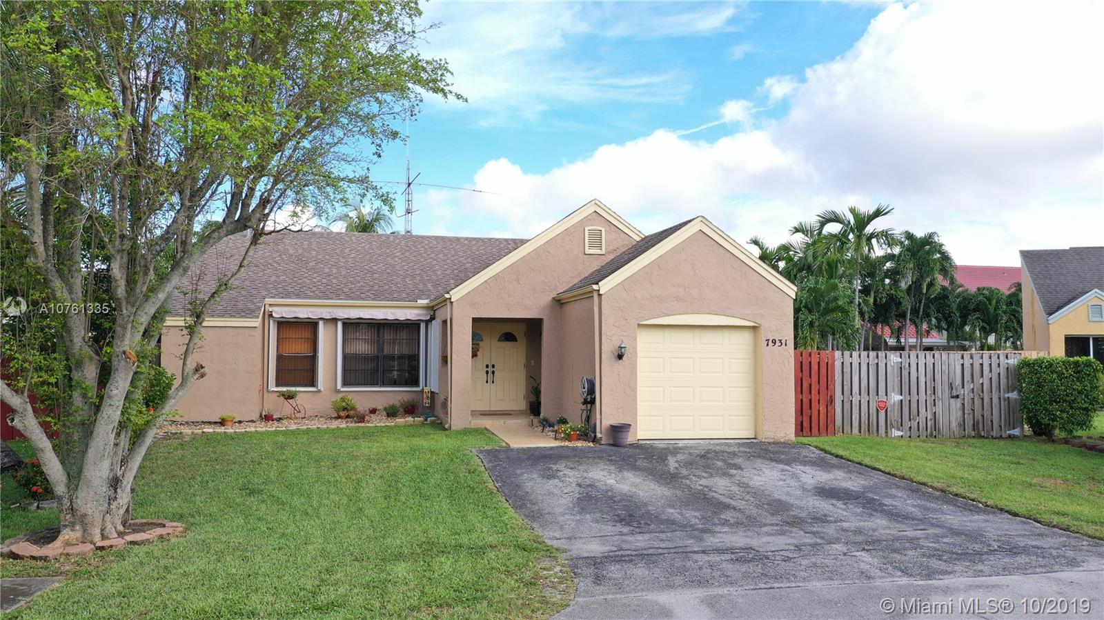 LAKES OF AVALON SEC 3 - Residential