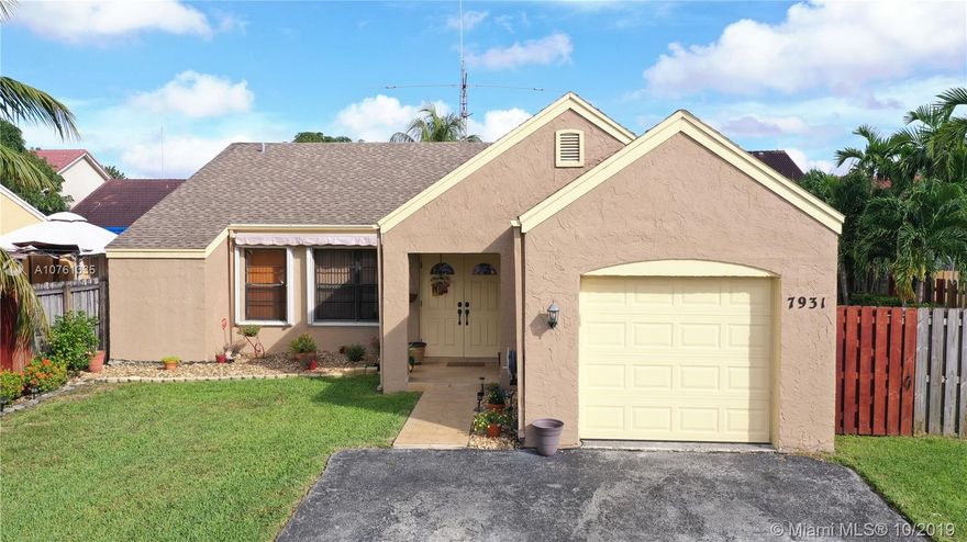 This pleasant one-story home is at the end of a cul de sac in the highly sought after neighborhood, Lakes of Avalon. From the updated kitchen, tile flooring and ample living space to the shaded covered patio used for entertaining; there is plenty of room for the whole family to enjoy. Take advantage of the attached garage with washer/dryer and an extra 4th room that can be used as an office, storage or however you'd like. Recent updates include two year old central A/C, stainless steel appliances, new accordion hurricane shutters and custom closet cabinetry. This home has had only one owner and is very well taken care of. Situated in a family-friendly neighborhood near great parks, schools, places of worship, shopping plazas & near i75 highway. Home is move-in ready! Low HOA!