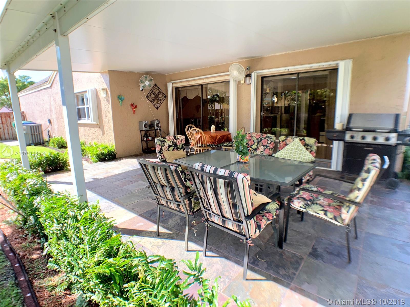 LAKES OF AVALON SEC 3 - Residential