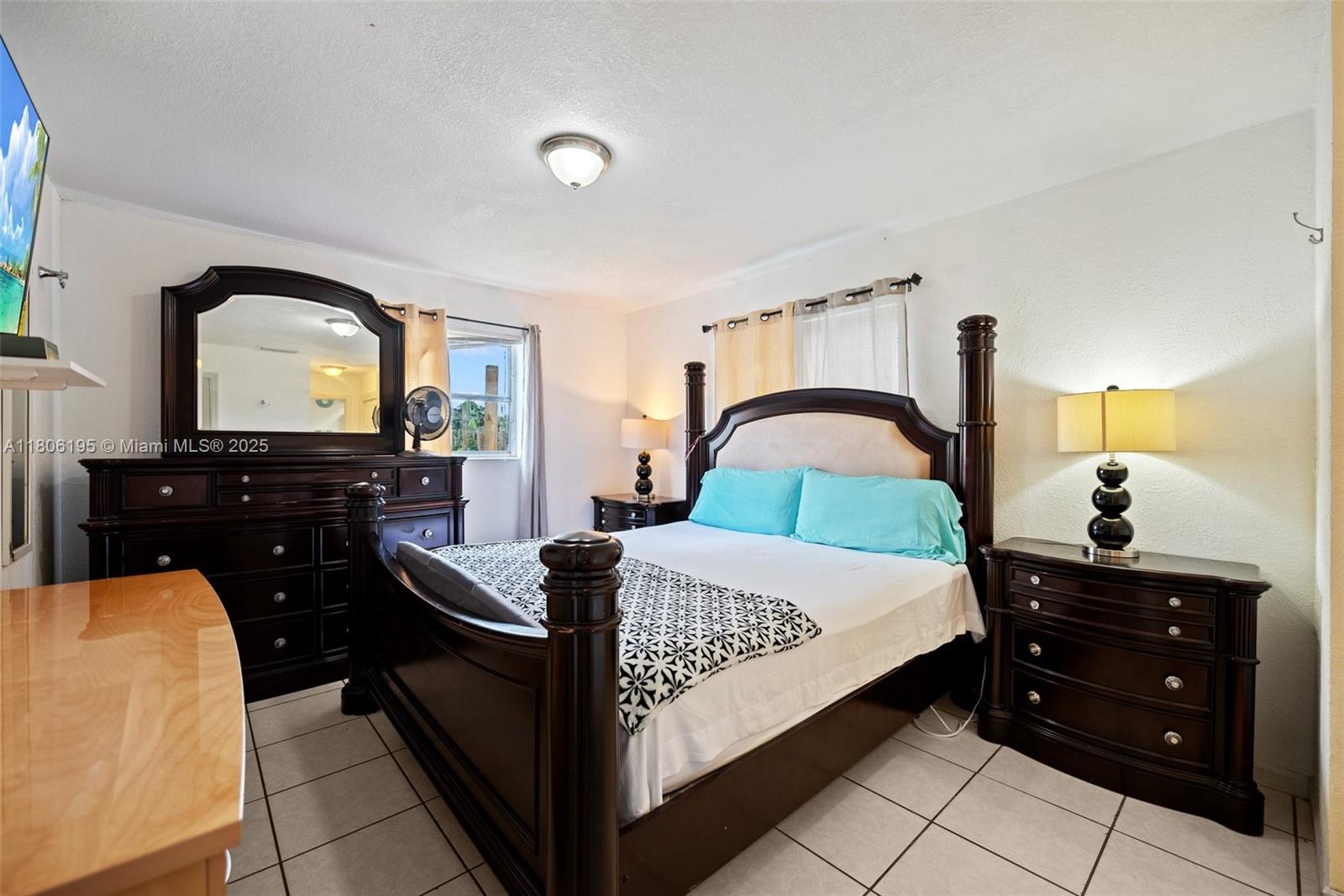 SUNRISE GOLF VILLAGE SEC - Residential